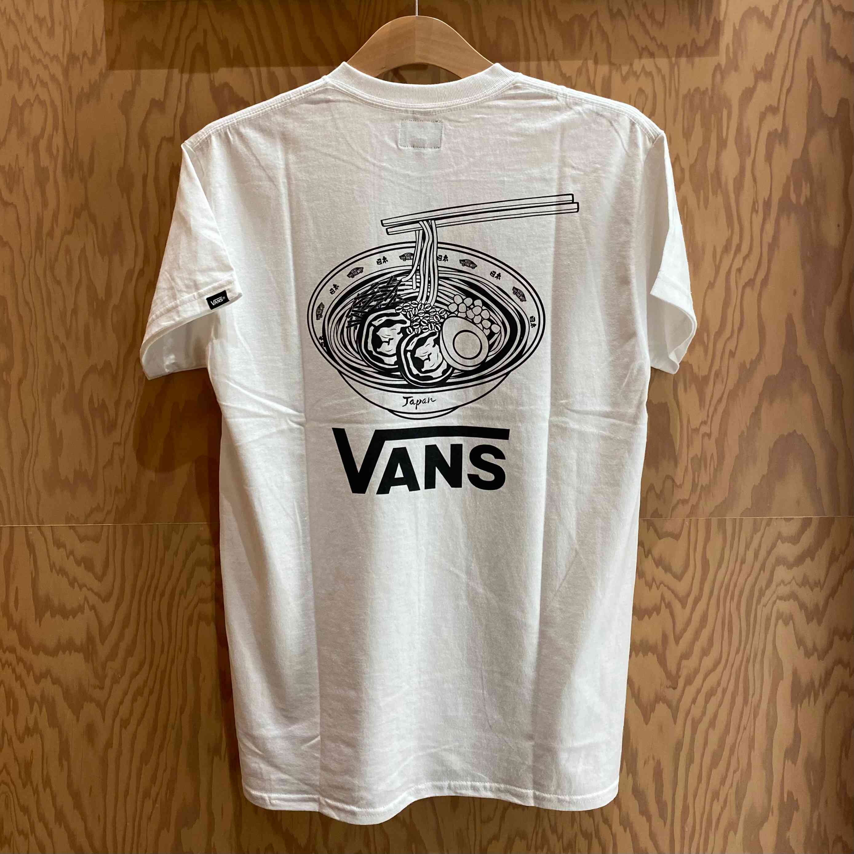 インバウンドTシャツ第8弾！！ | VANS | ショップニュース | MARK IS
