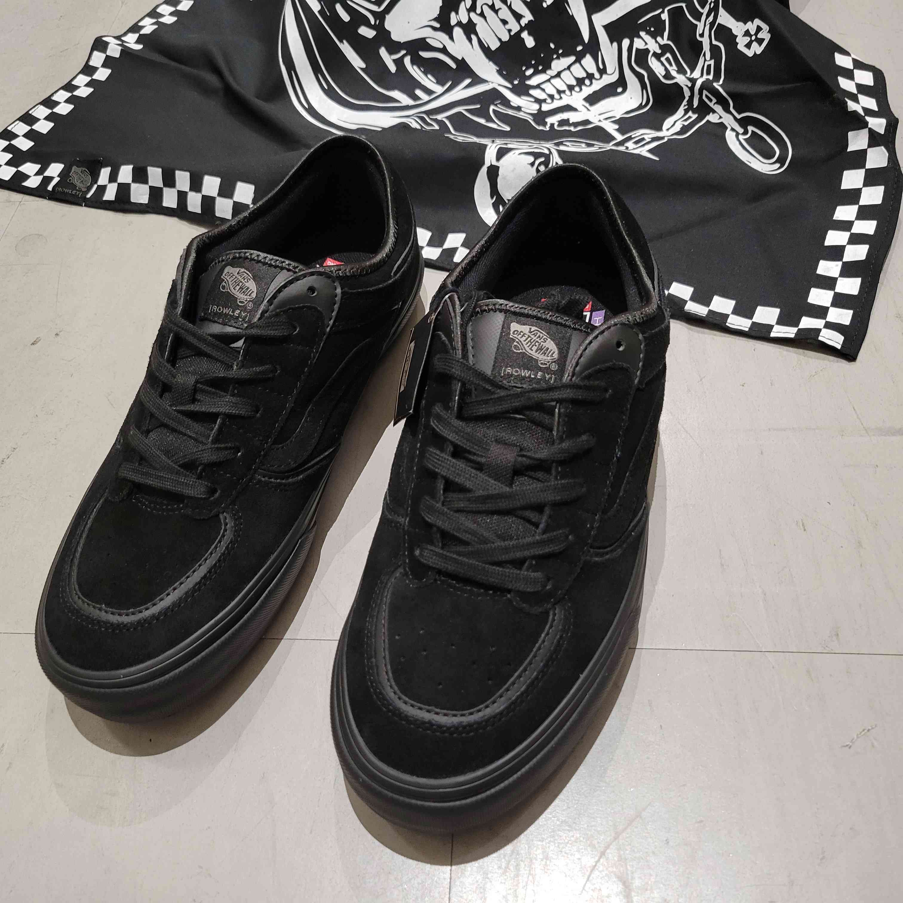 9/2(金)発売motorhead | VANS | ショップニュース | MARK IS みなとみらい