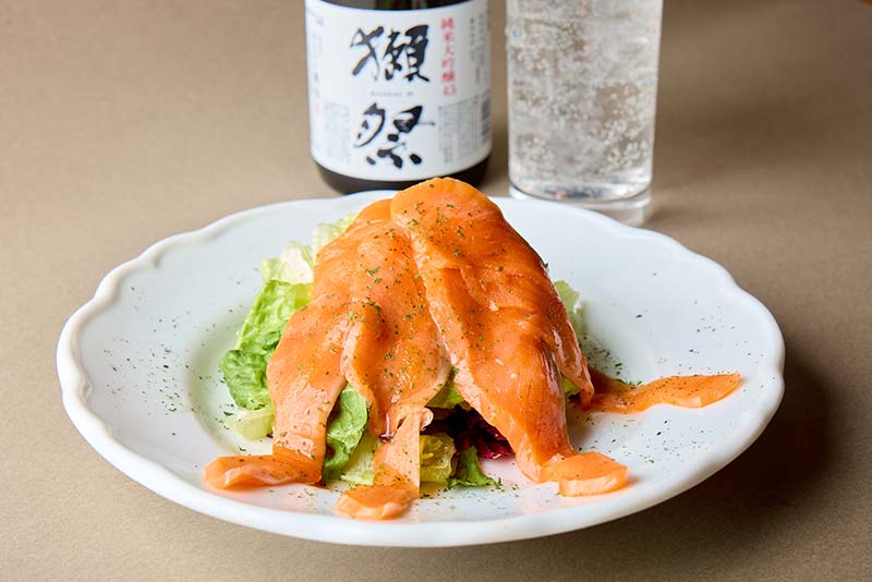 獺祭SAKEハイボール×スモークSAKE(サーモン）「SAKE×SAKE」セット