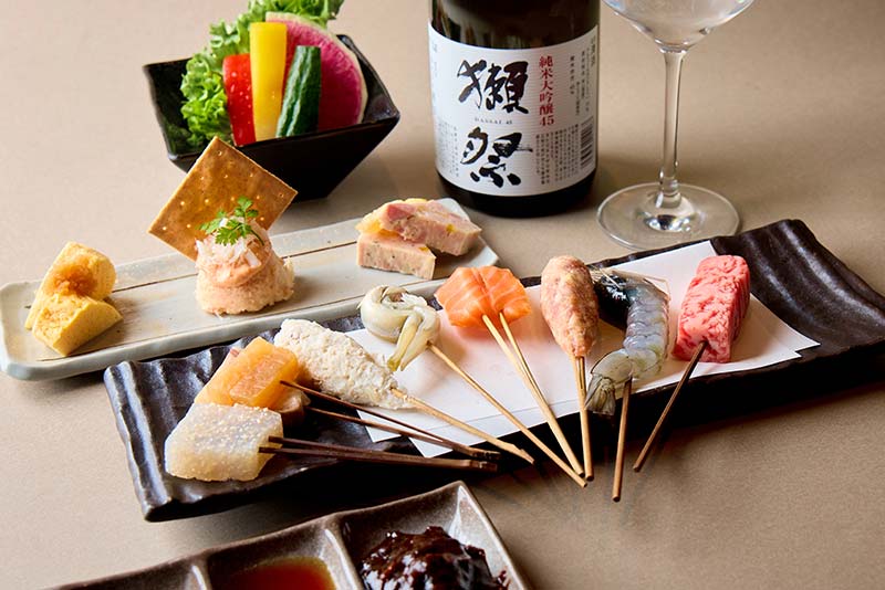 鮭いくらと季節の串揚げ8本コース+獺祭90ml